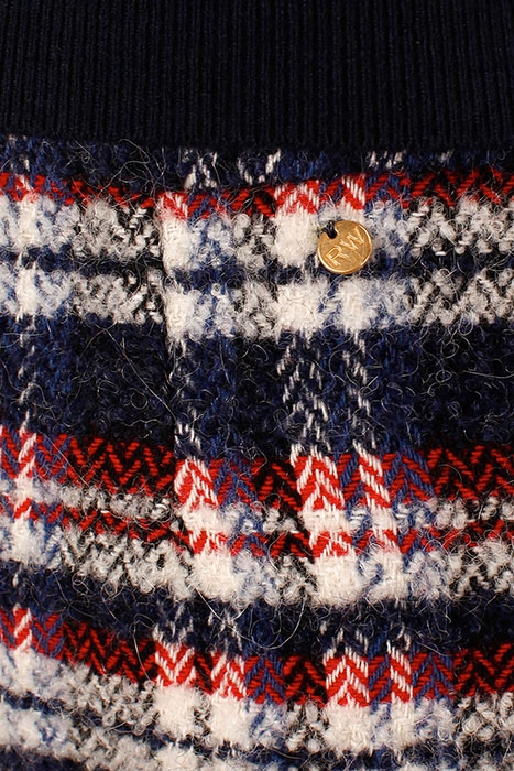 SKIRT KNEE SLIT AT BACK 5