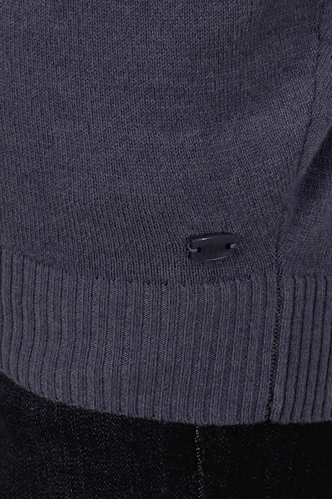 V-NECK PONCHO BLUE 5