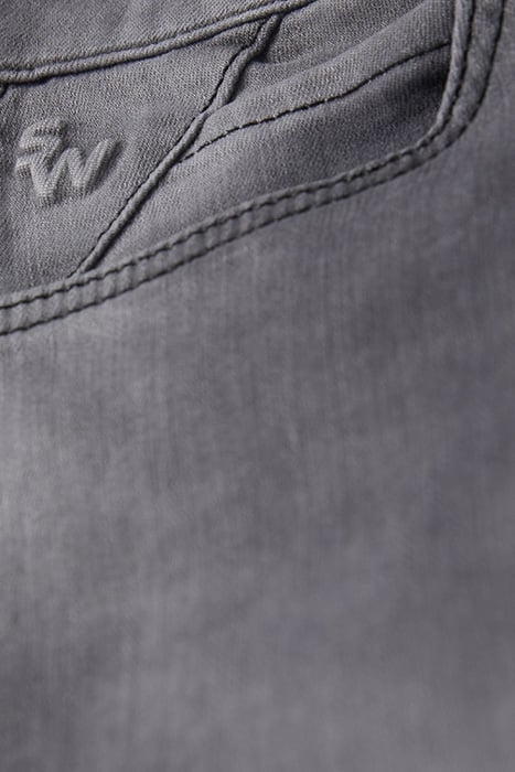 TROUSERS WOVEN LONG 24001791 WASHED GREY DENIM 6