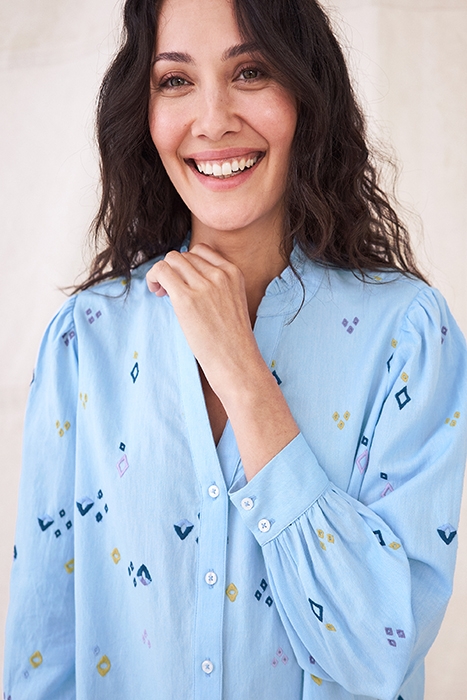 EMBROIDERED SHIRT BLUE MULTI 4