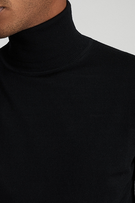 CAINE TURTLENECK BLACK 8