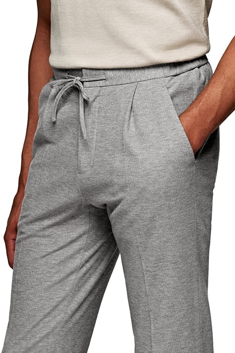 LIGHT GREY HAVANA SUIT 8