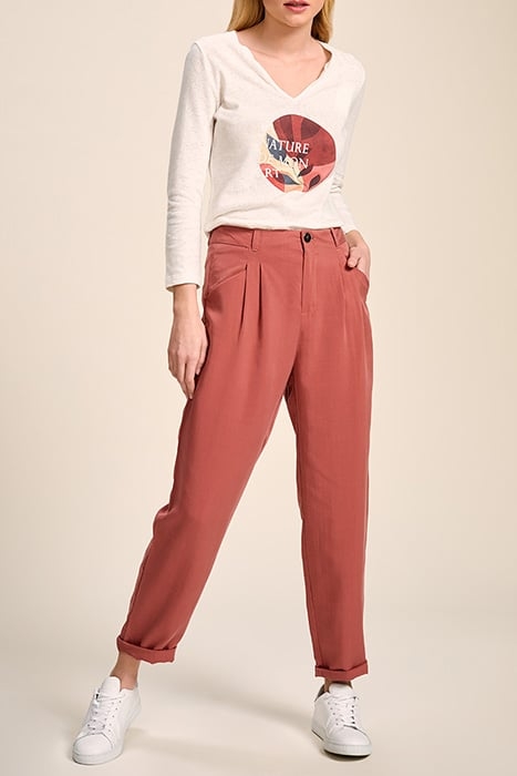 MORPHEE - ECRU T-SHIRT WITH ARTY VISUAL AND MESSAGE 3