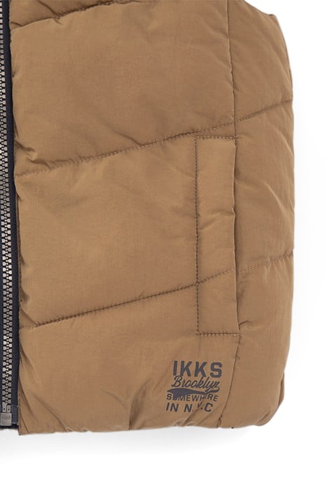 BOYS’ CAMEL AND NAVY REVERSIBLE BODYWARMER 7