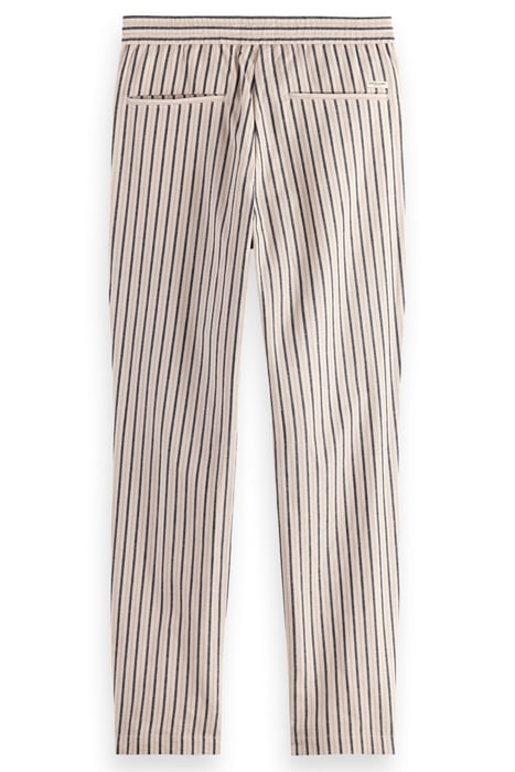 WARREN - STRAIGHT FIT YARN-DYE WHITE NAVY RED STRIPE 4