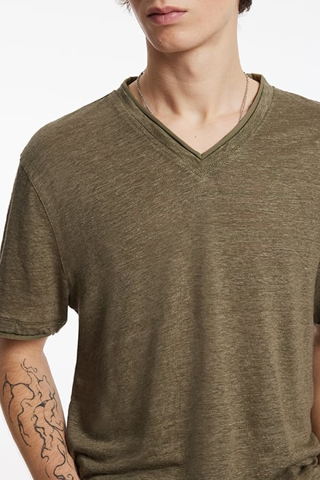 WOOSTER REGULAR FIT SS VNECK WITH MELANG OLIVE 3