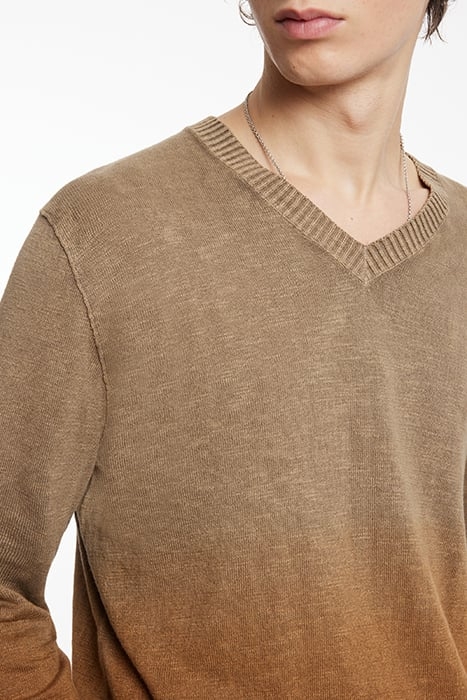 KANE LS SLUB COTTON VEE WITH DIP DYE SIENNA BROWN 3