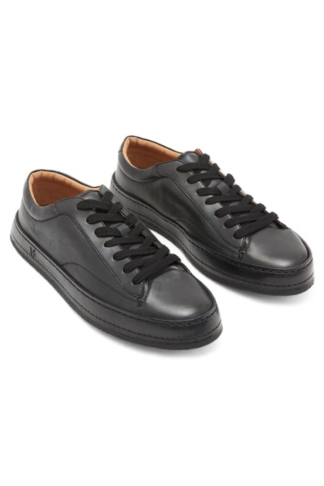 WOOSTER ARTISAN LOW TOP BLACK 1