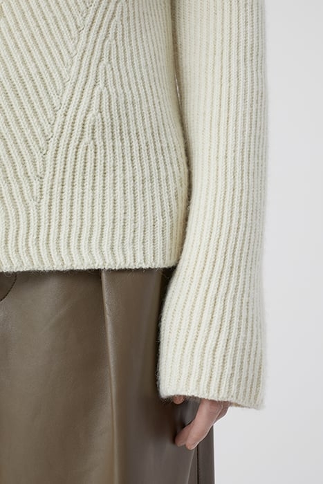 TURTLENECK LONG SLEEVE IVORY 6