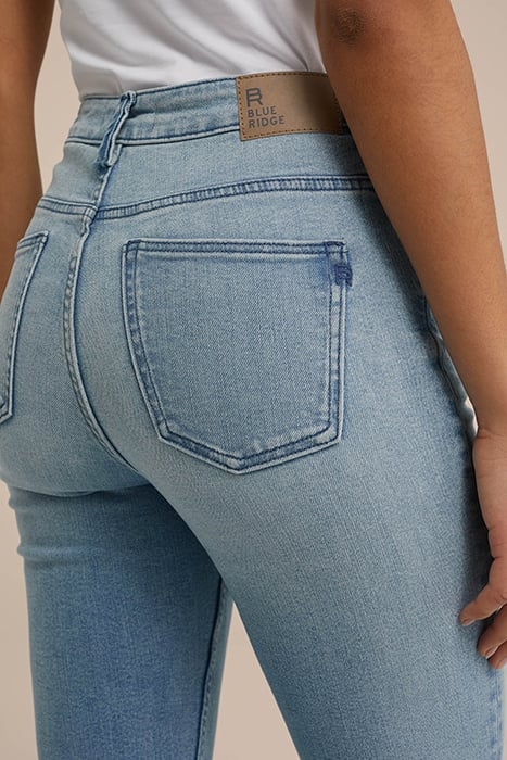 5-POCKET HIGH WAIST LIGHT BLUE 5