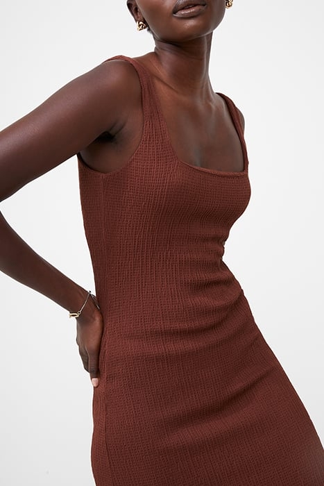 TEXTURED SQUARE NCK MIDI DRESS BROWN 4