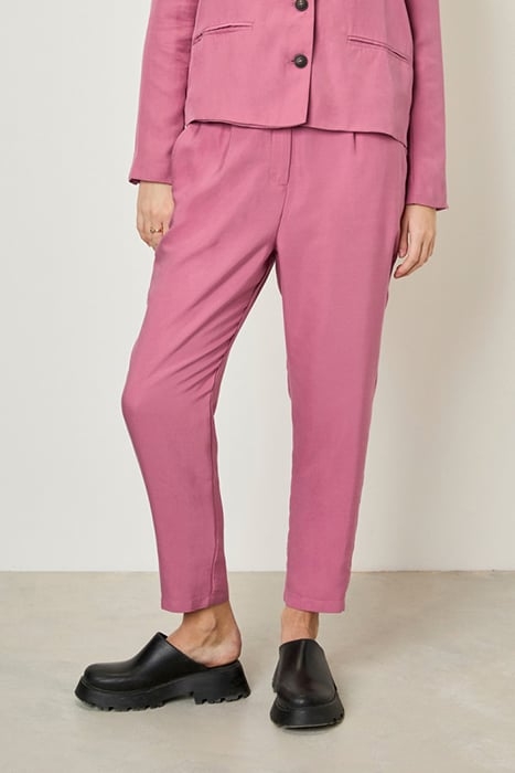 STRAIGHT-CUT PIECE GRENADE 1