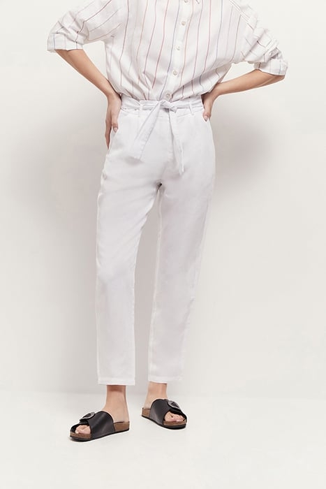 PEARL - WHITE BELTED NEO-CARROT PANTS 3