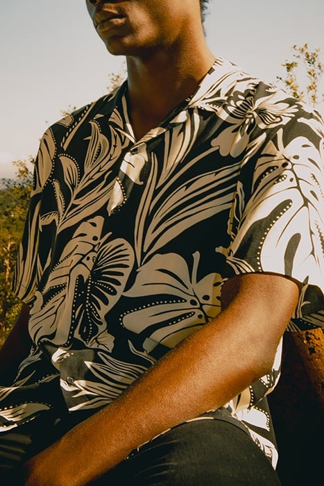 PURE EDITION – BLACK TROPICAL FLOWER REGULAR SHIRT 8