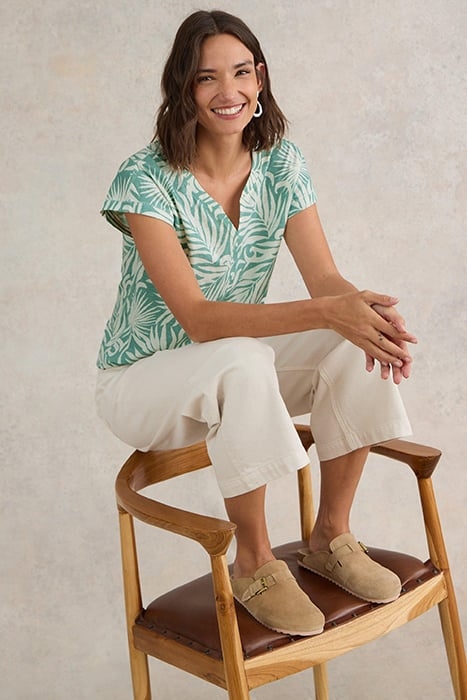 NELLY NOTCH NECK TEE TEAL PRINT 5