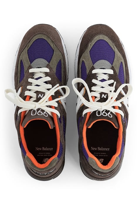 M990BR2 SNEAKERS IN BROWN 3