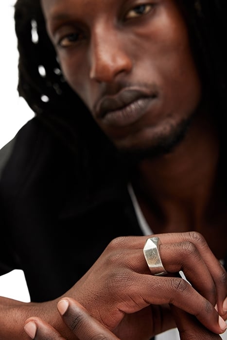 ODELL CHUNKY RING WARM SILVER 3