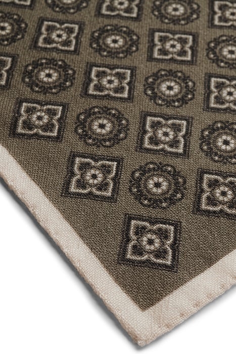 GREEN FLOWER POCKET SQUARE 3