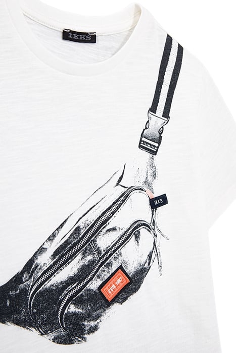 BOYS’ OFF-WHITE ORGANIC COTTON T-SHIRT, WAIST-BAG PRINT 5