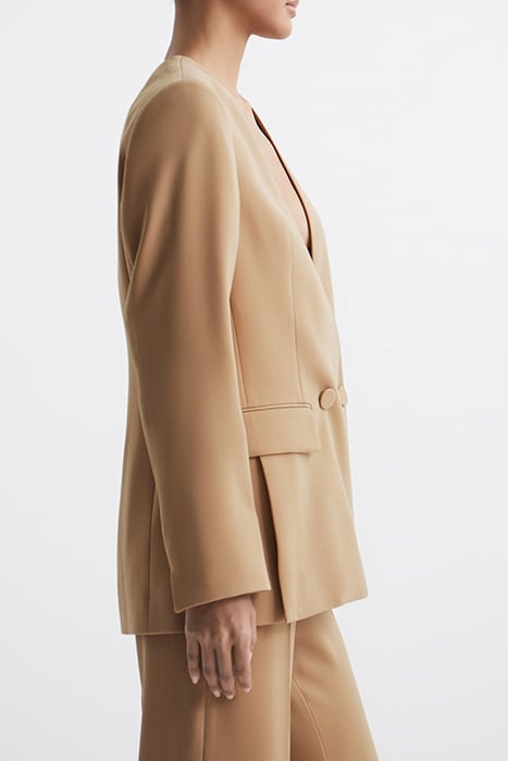 MARGEAUX-COLLARLESS DB BL NEUTRAL 4