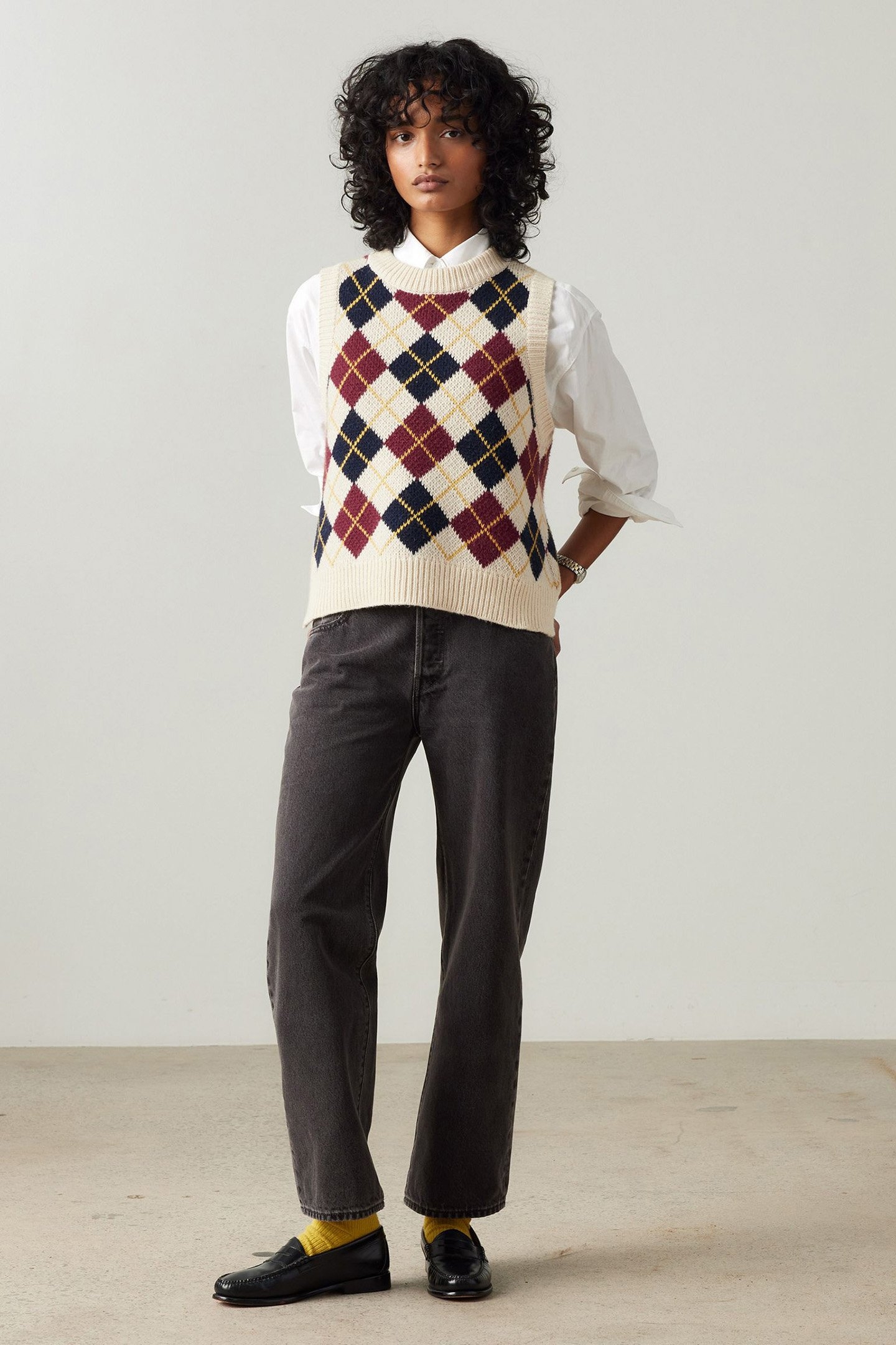 COLLEGIATE ARGYLE VEST 1