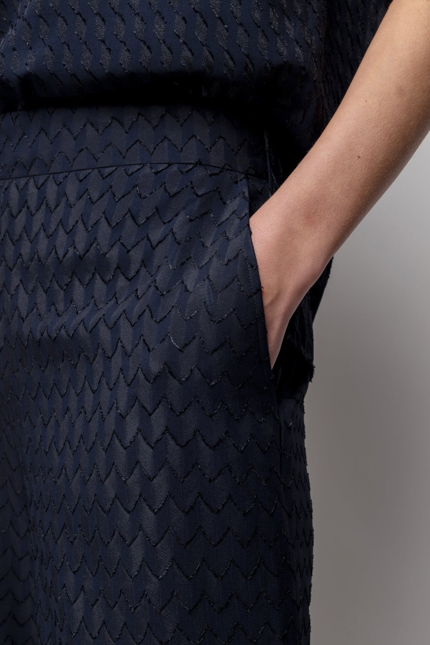 PANTS TEXTURE TUBE CLASSIC NAVY 5