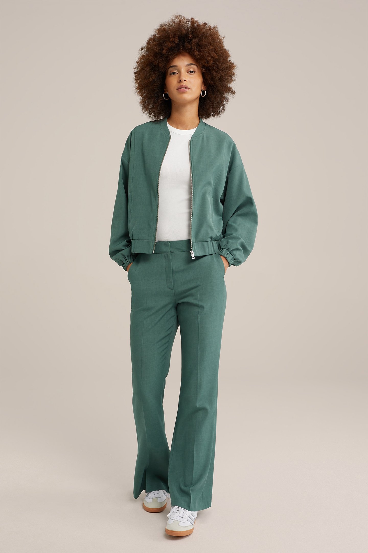 BOMBER LIGHT GREEN 3