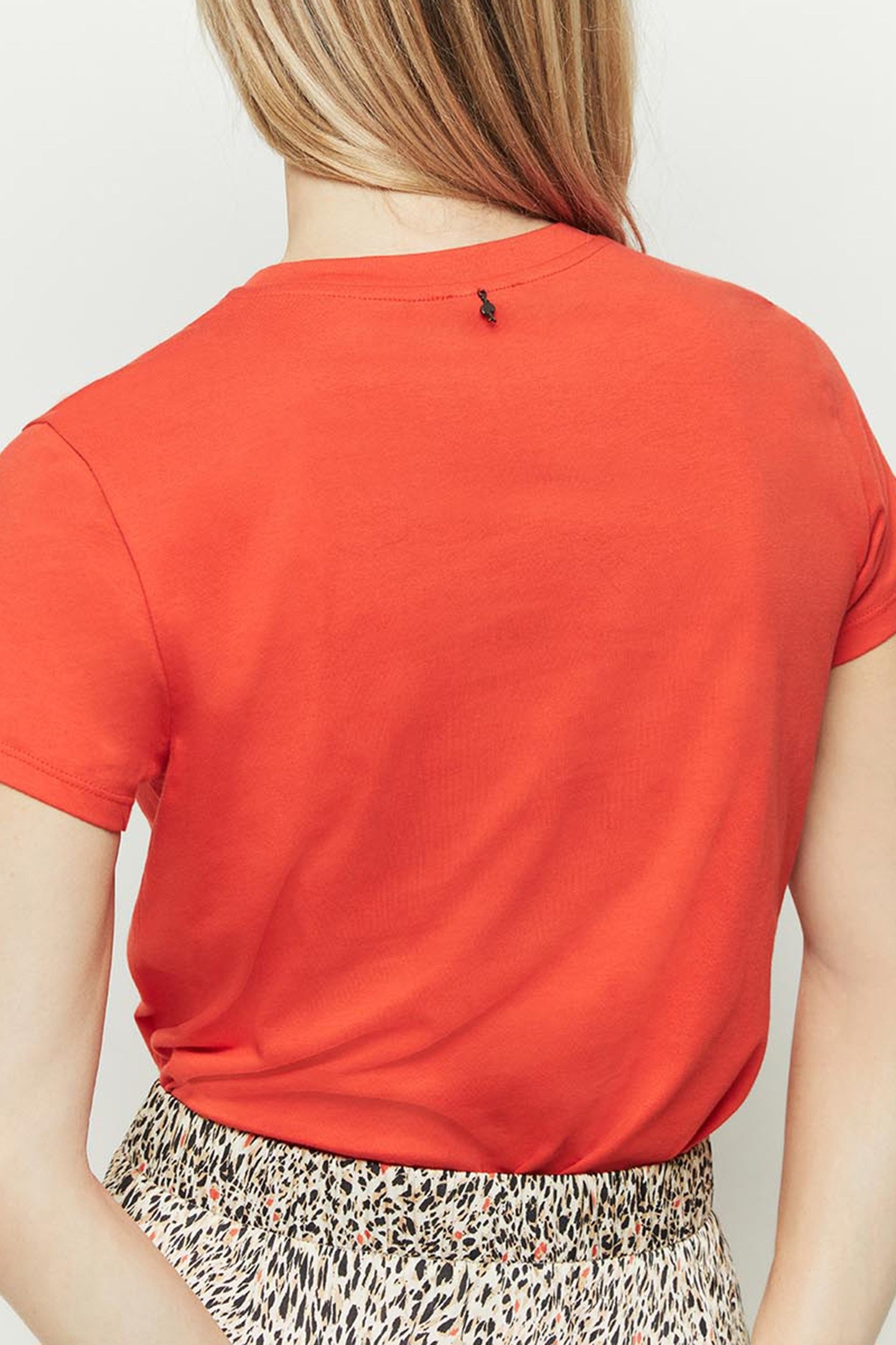 MASTER _ ORANGE ORGANIC COTTON T_SHIRT WITH DANCERS AND LEOP 2