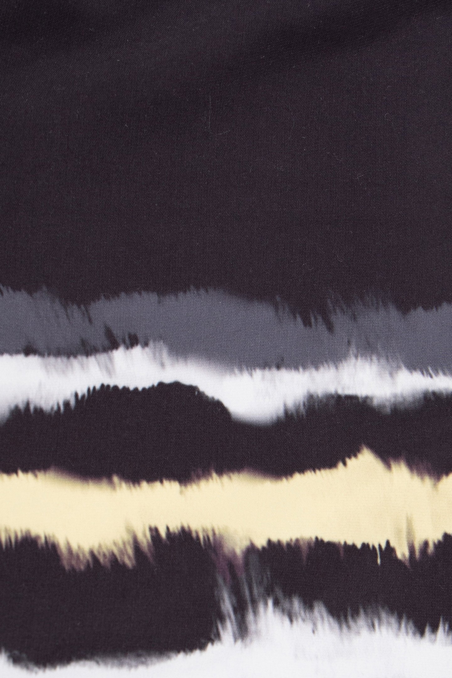 BOY'S BLACK PRINT SWIM SHORTS 6