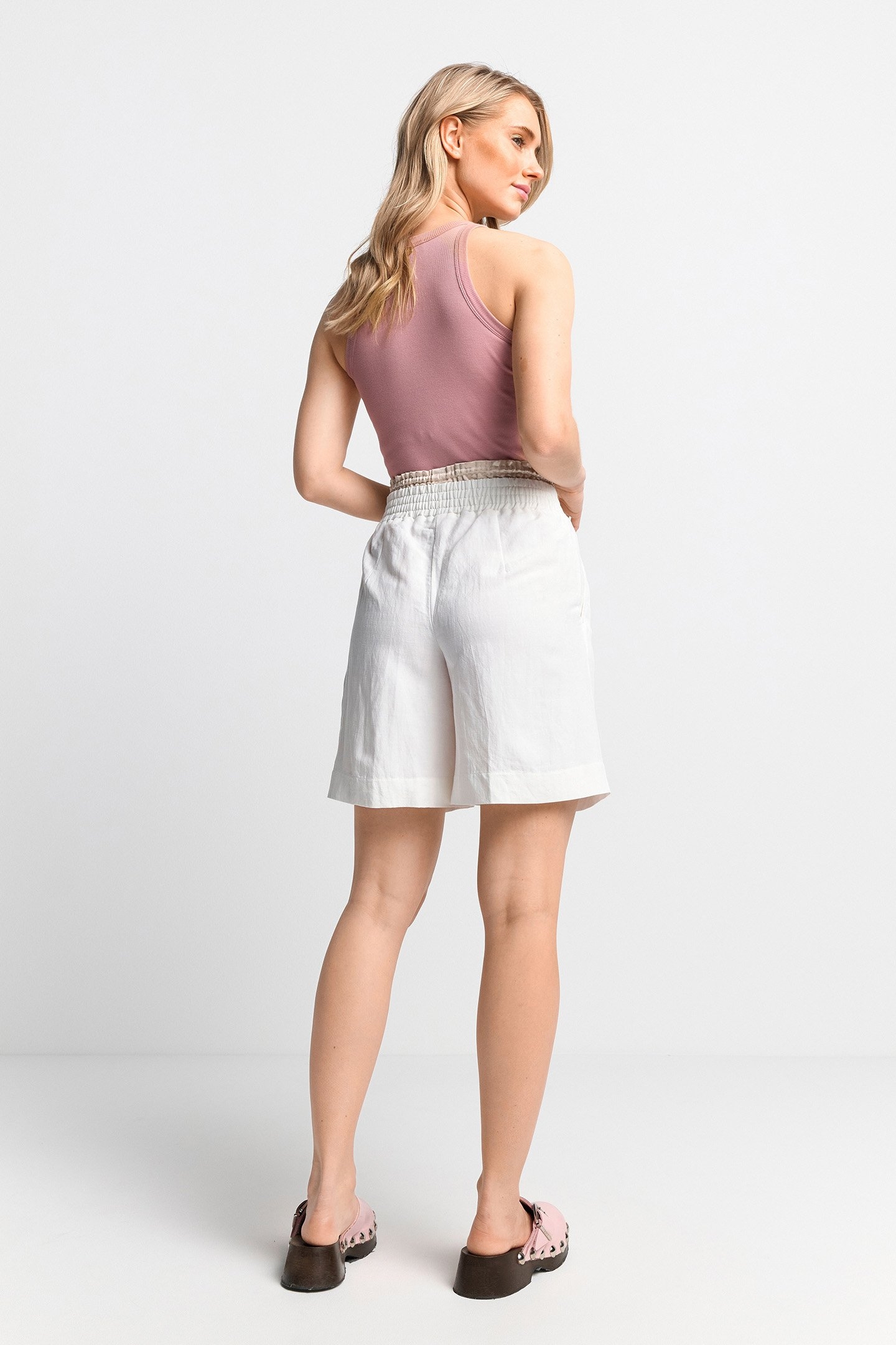 LINEN BERMUDA SHORTS WHISPER WHITE 3