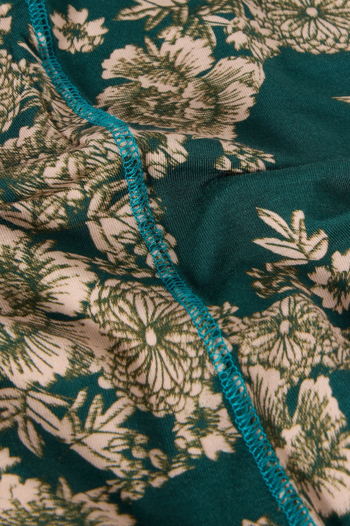 CAMILLE HIGH NECK TEE GREEN PRINT 6