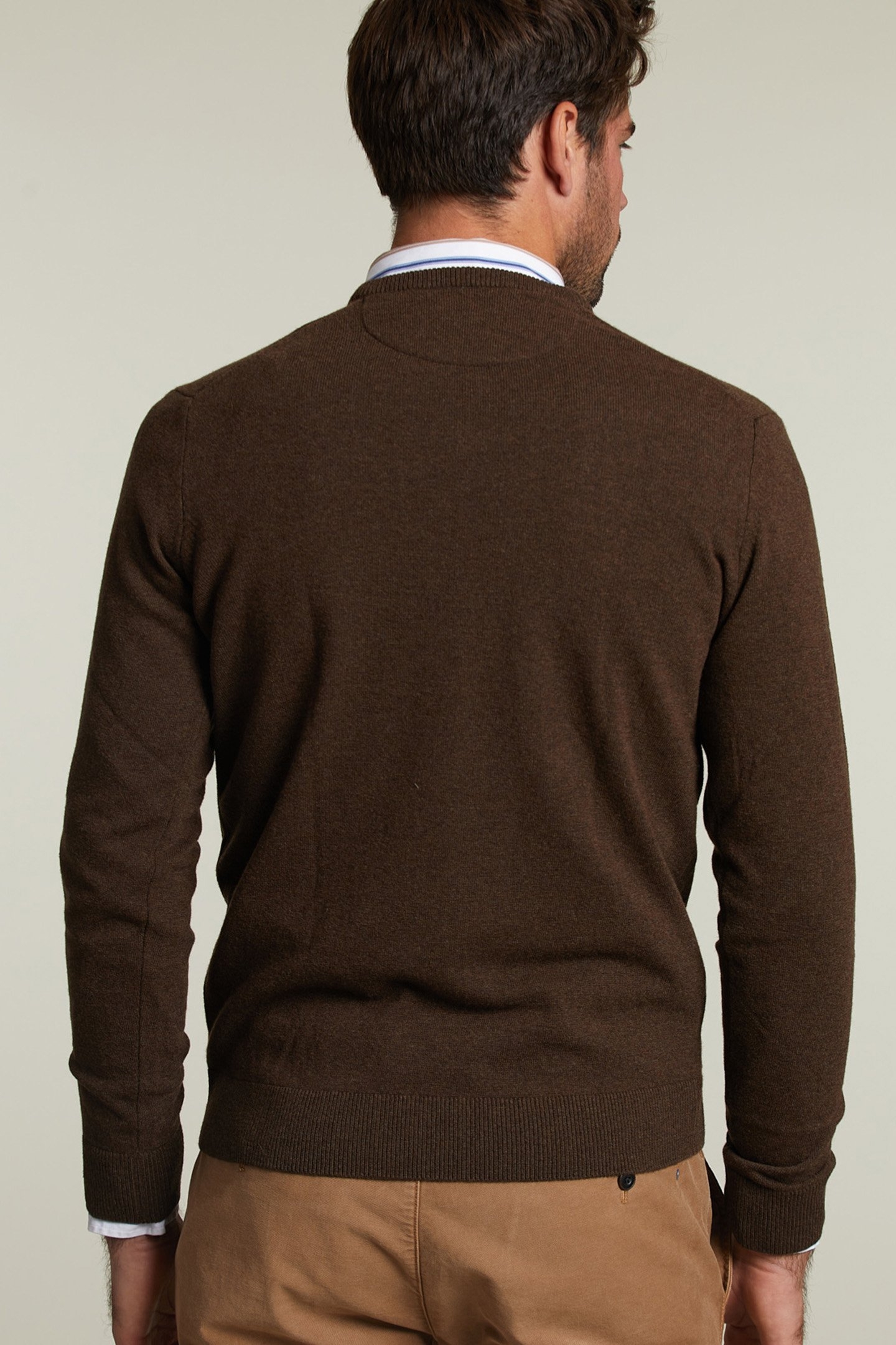 BASIC LAMBSWOOL V-NECK PULLOVER 2