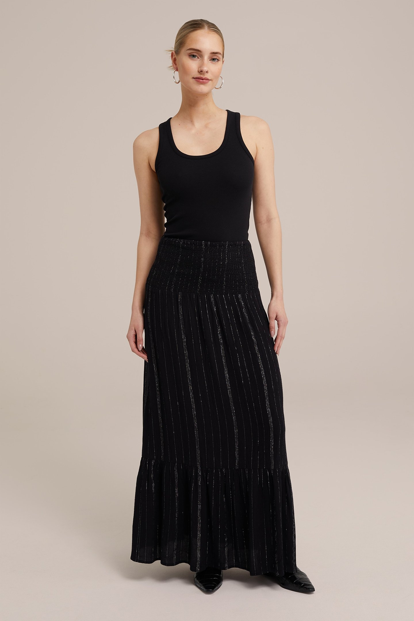 SKIRT MEDIUM LENGTH BLACK 3