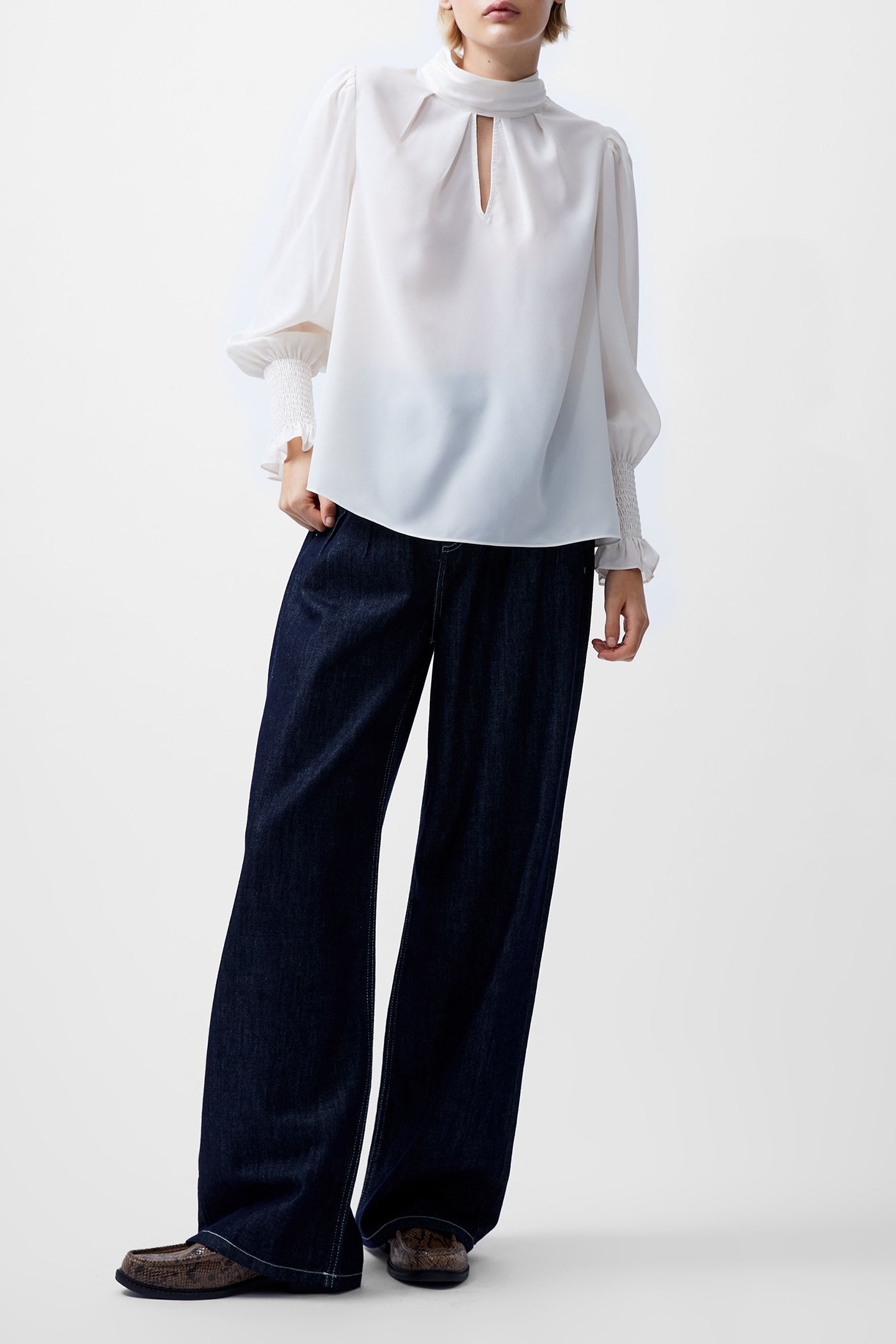 CREPE LIGHT HIGH NK L.S TOP PORCELAIN CREAM 2