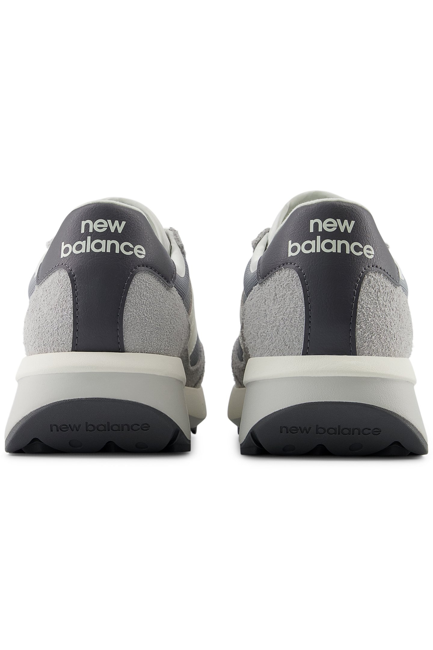 U370AH SNEAKERS IN CONCRETE 4