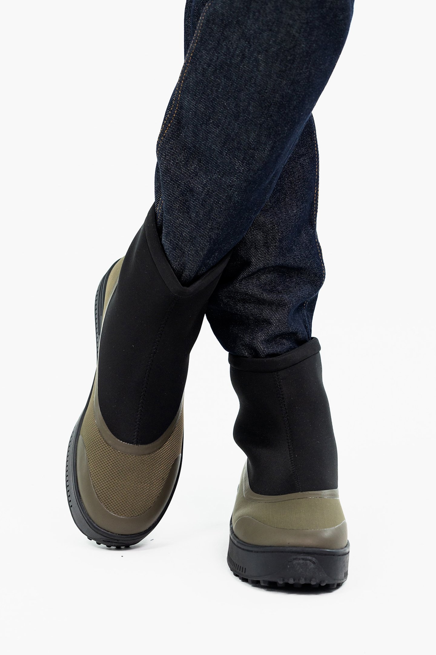 UNISEX SNOW RUNNER CURLING BOOT BLACK/OLIVE 5