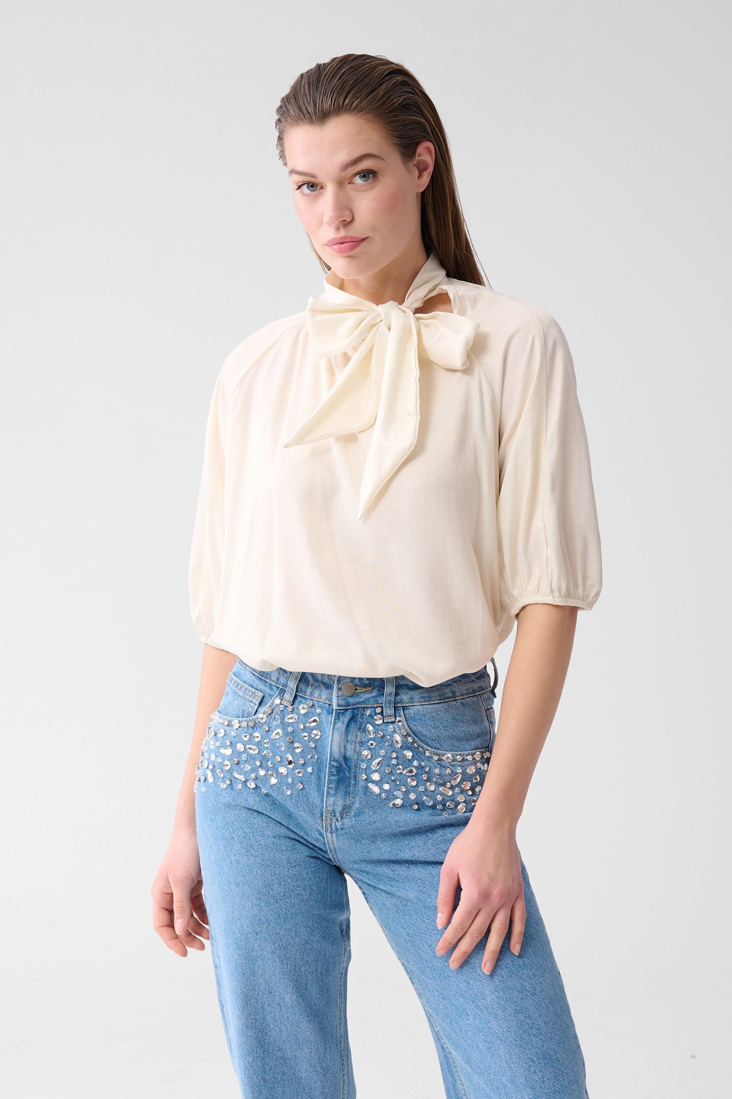 LA-SBSHINE BOW BLOUSE OFFWHITE 1