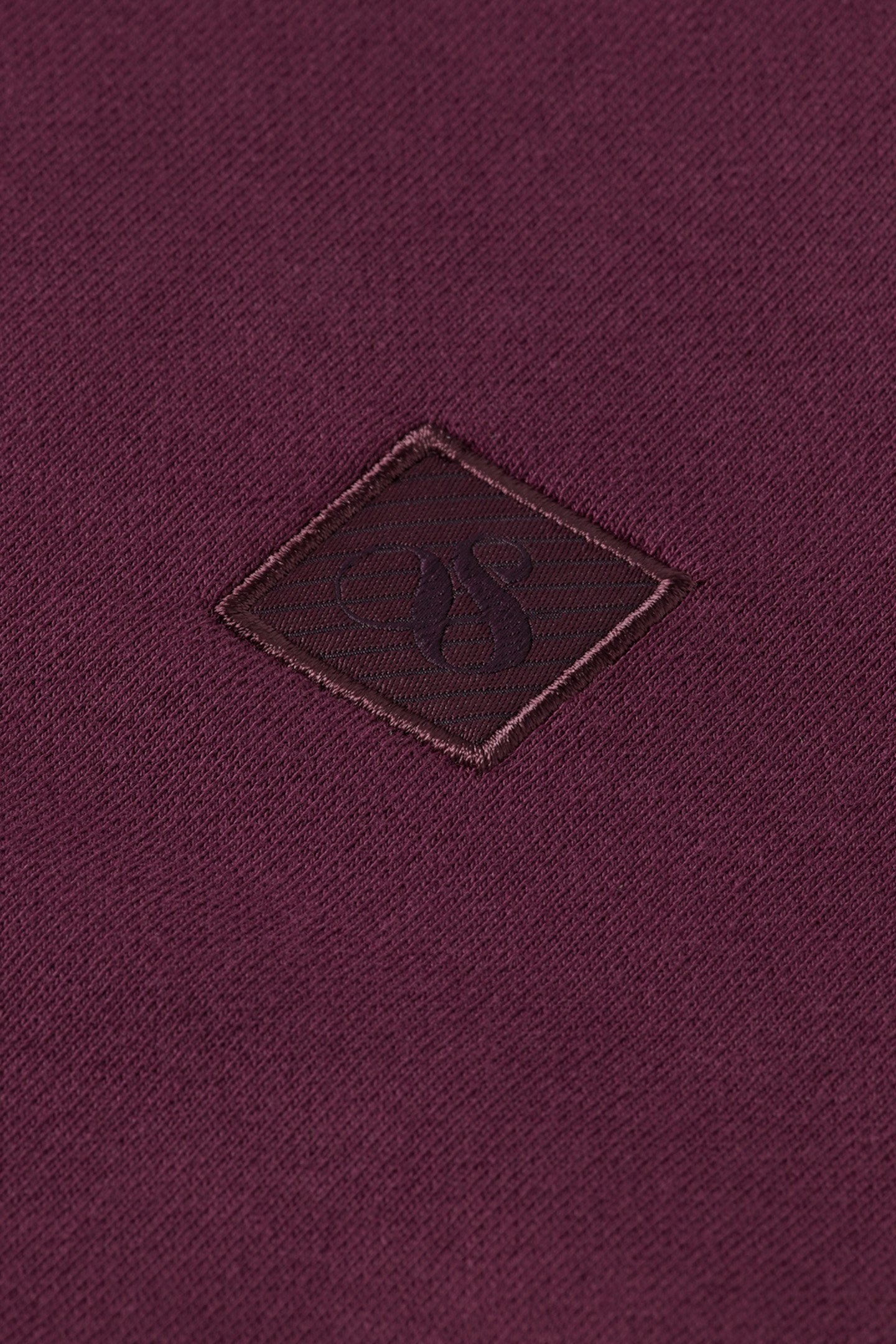 ESSENTIAL LOGO BADGE CREW DARK GRAPE 7