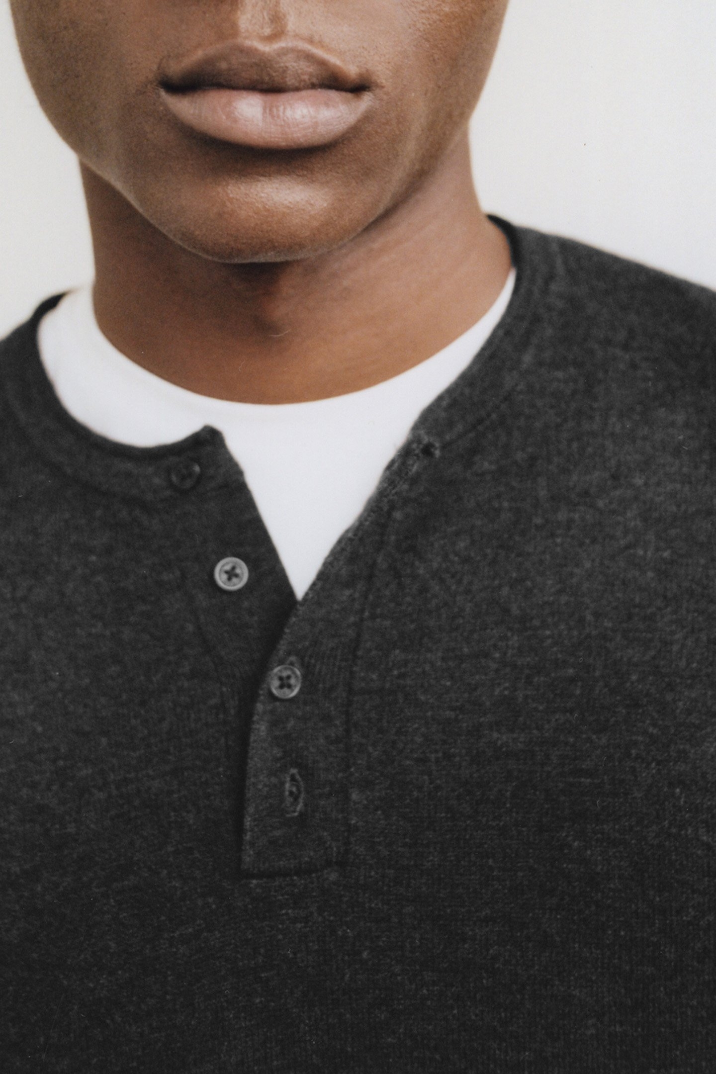 CHARCOAL KNIT BUTTON-NECK SWEATER WITH ROLLED EDGES 5