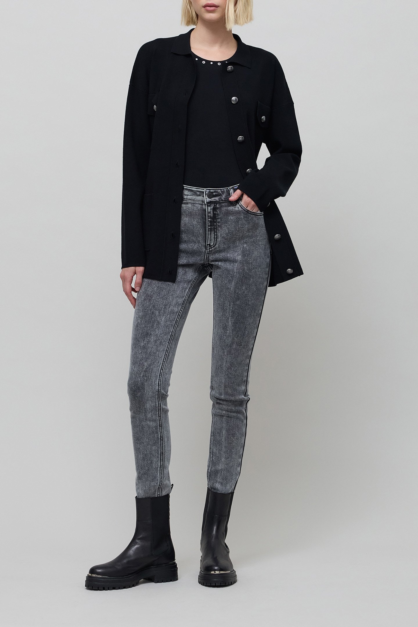 SLIM BLACK SCULPT UP JEANS 4