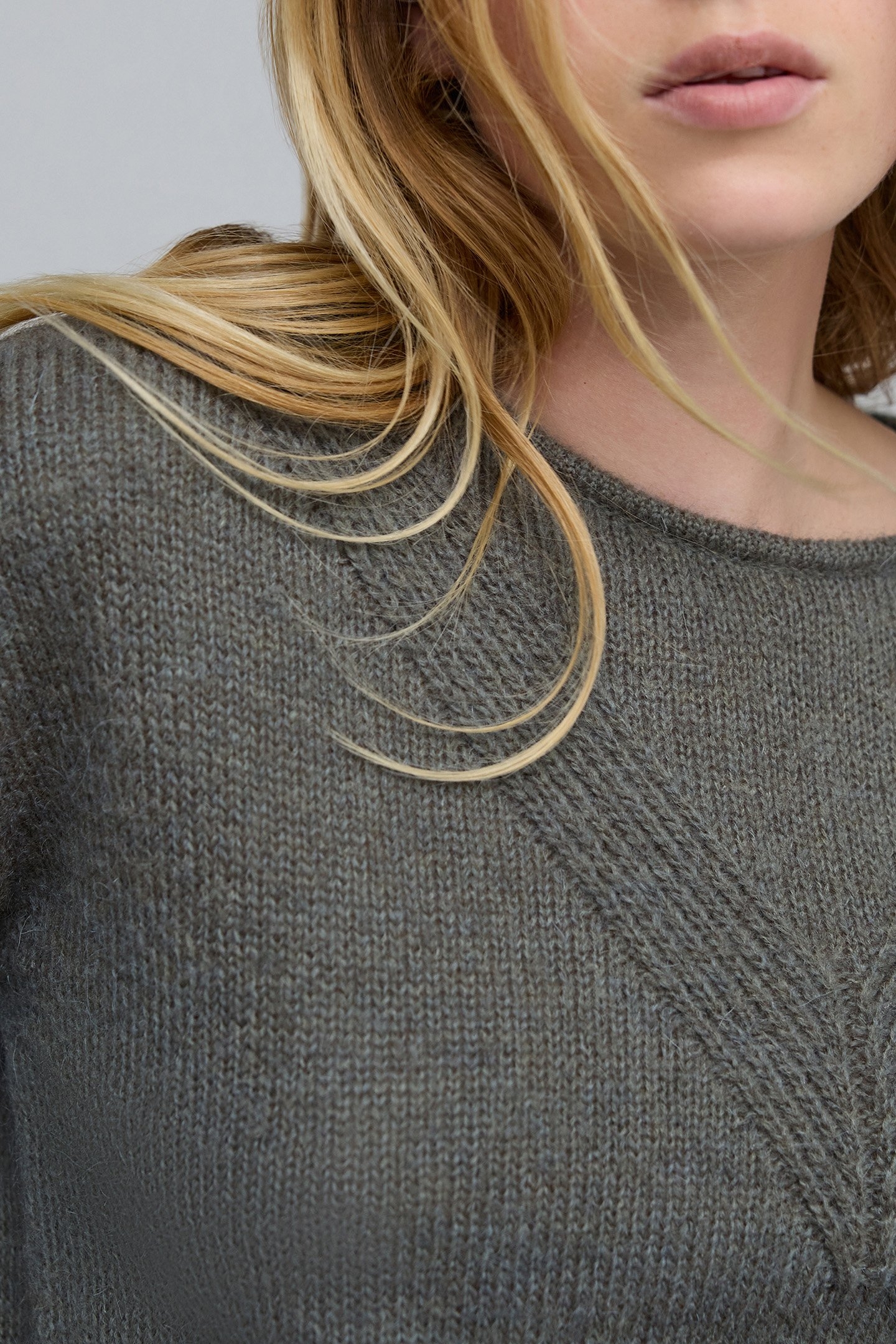 CHEVRON KNIT ARMY SWEATER 5