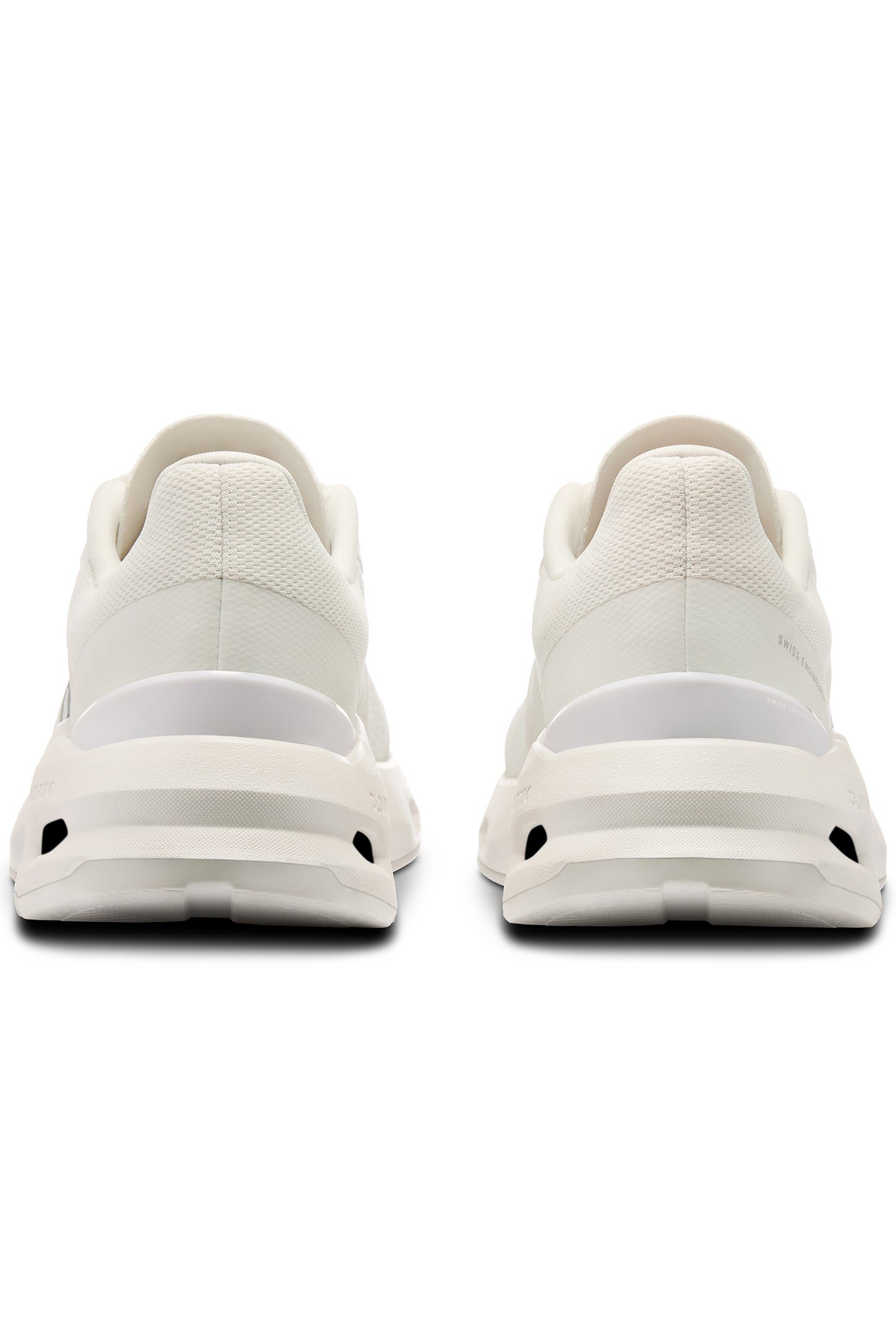 CLOUDPULSE 1 UNDYED FROST 4