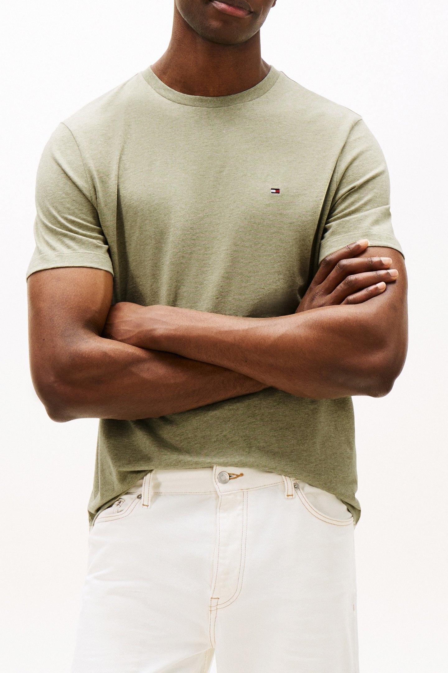 ESSENTIAL T-SHIRT REGULAR FIT OLIVE GREEN 1