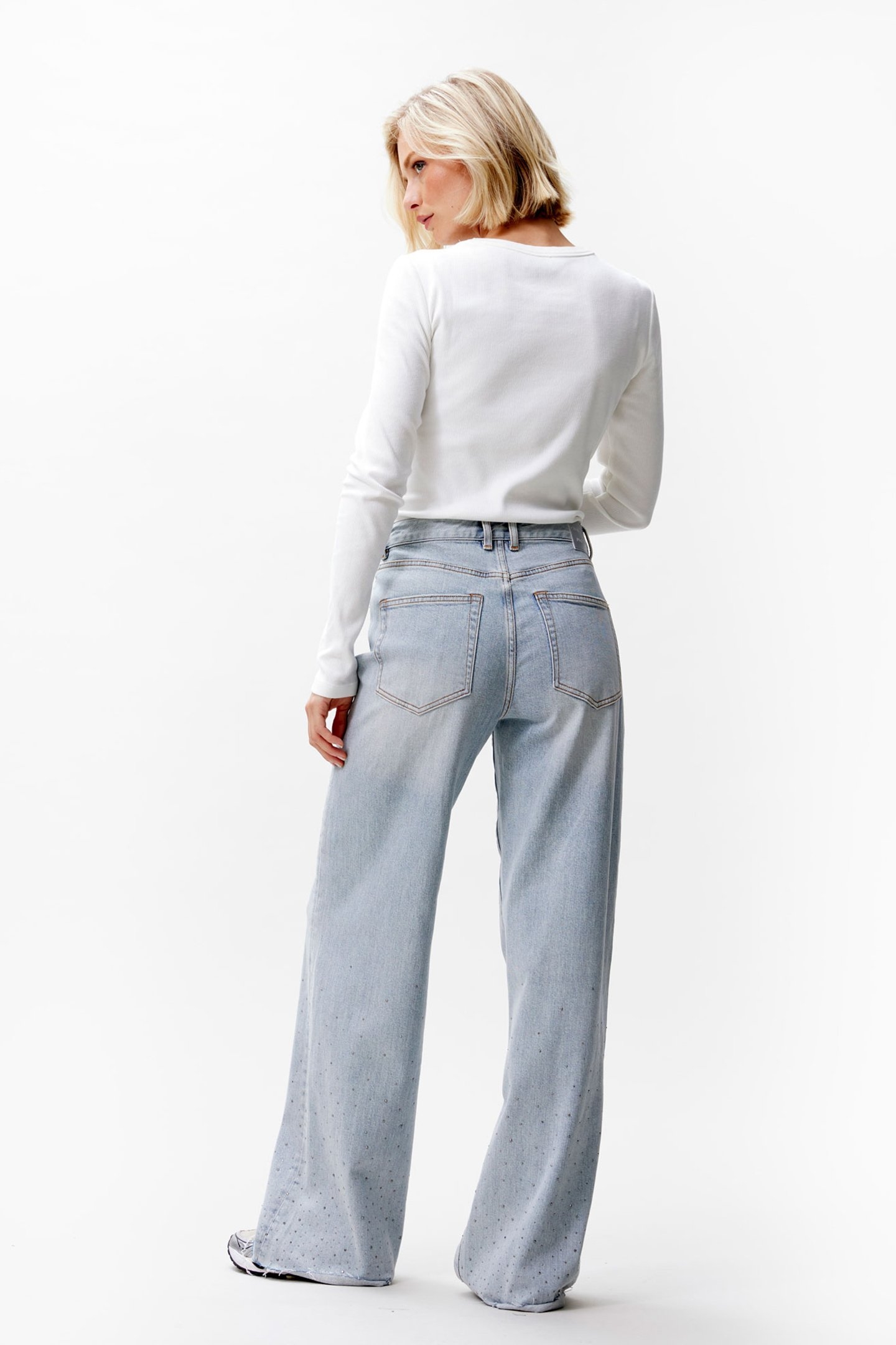 LOOSE FIT JEANS WITH METALLIC STRASS BLUE 3