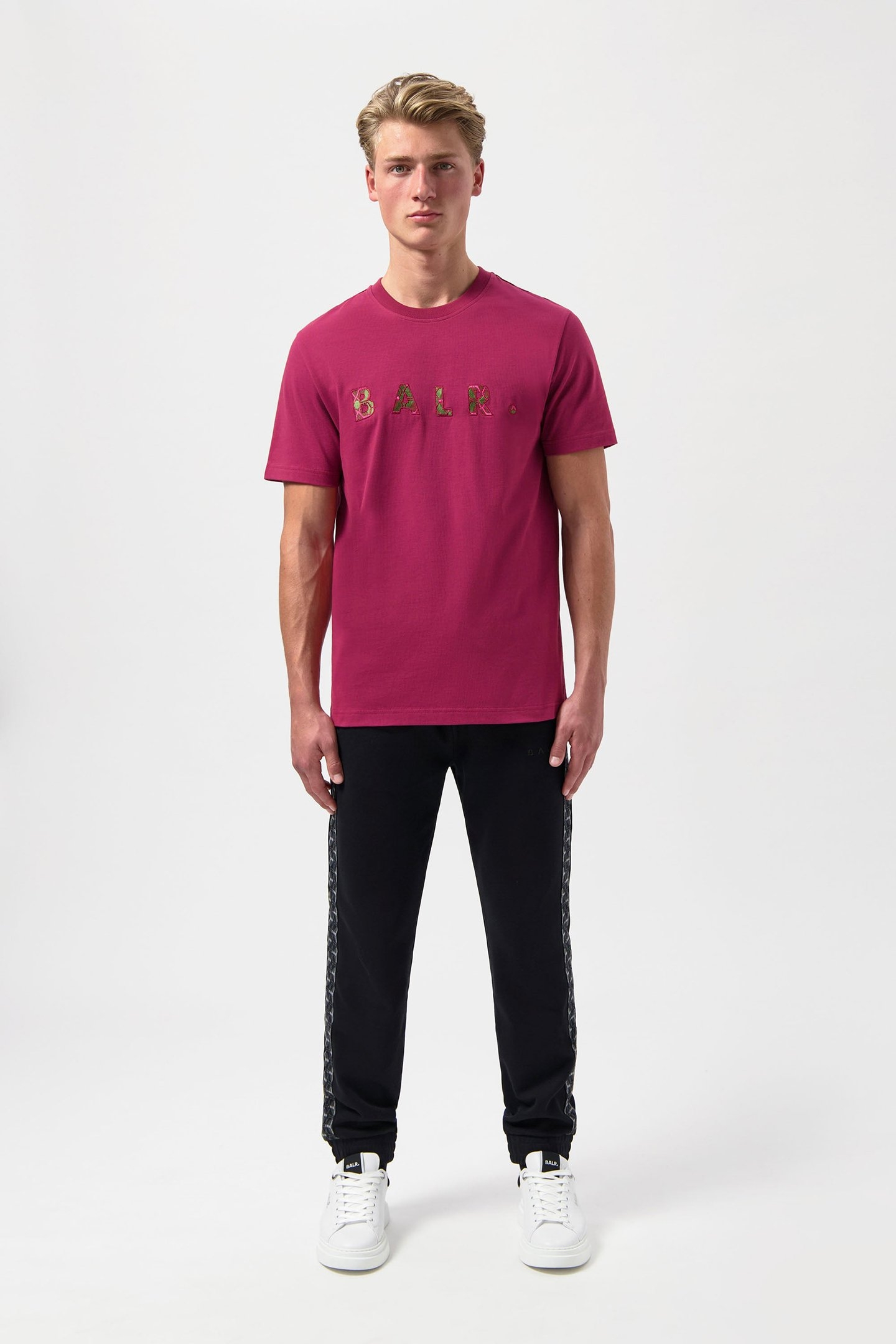BALR. MONOGRAM EMBRO REGULAR FIT T-SHIRT TIBETIAN RED 1