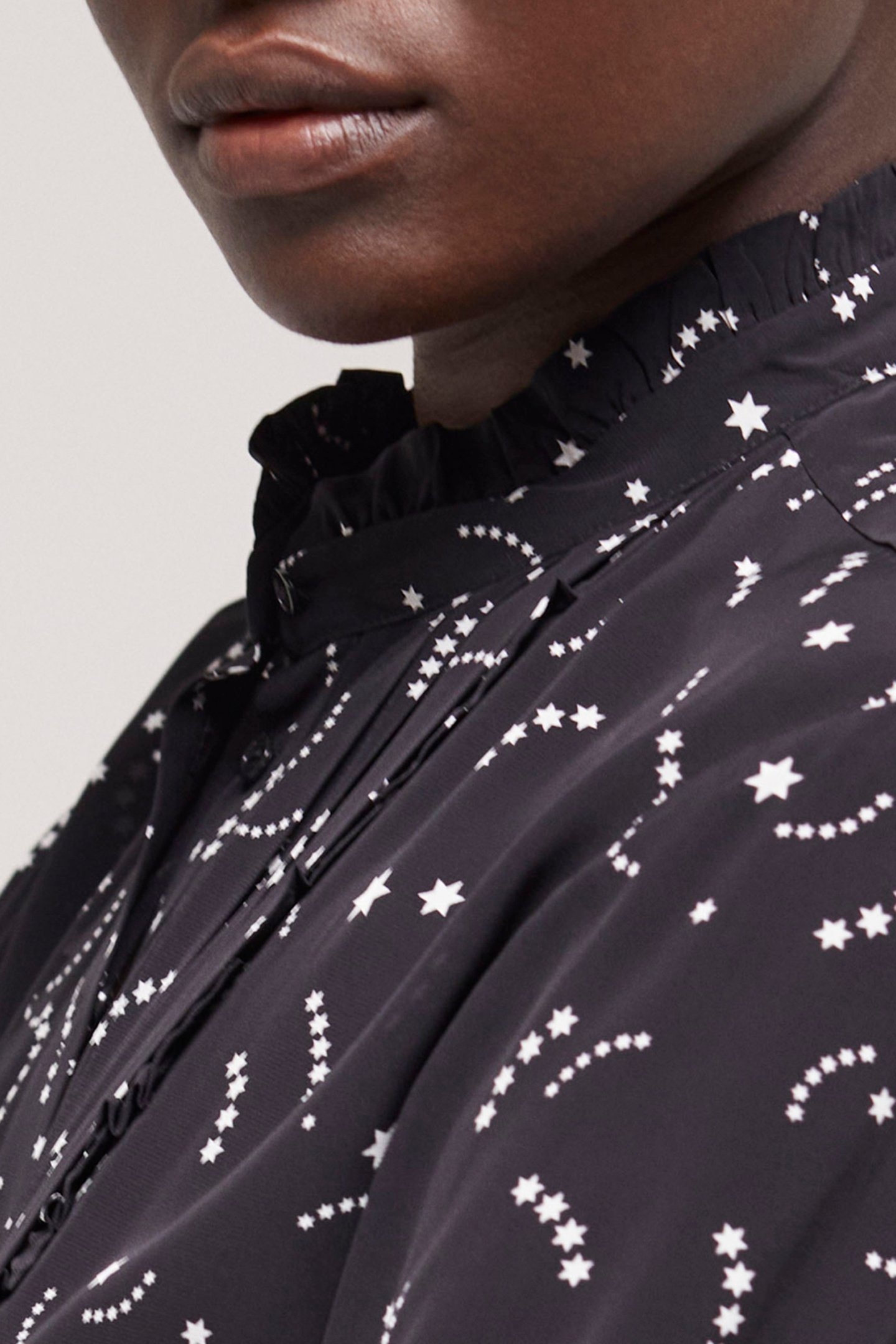 COMET PRINT LONG-SLEEVED SHORT DRESS BLACK WHITE 6