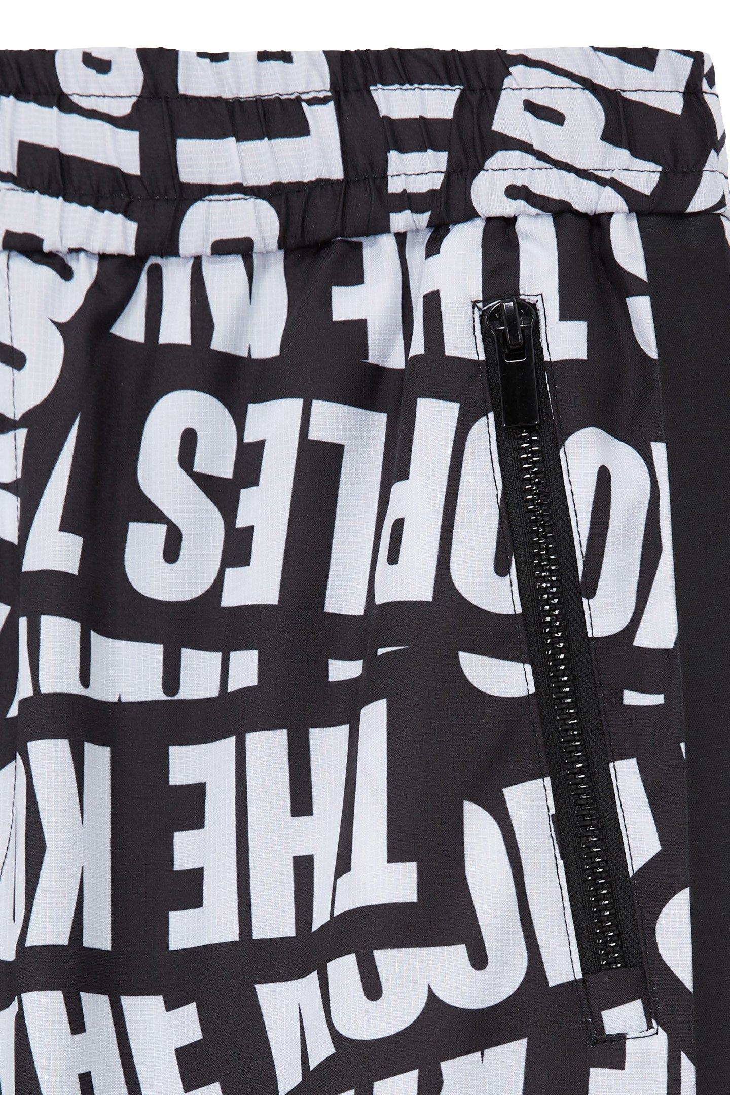 JOGPANT TAPE ALLOVER LOGO BLACK/WHITE 2