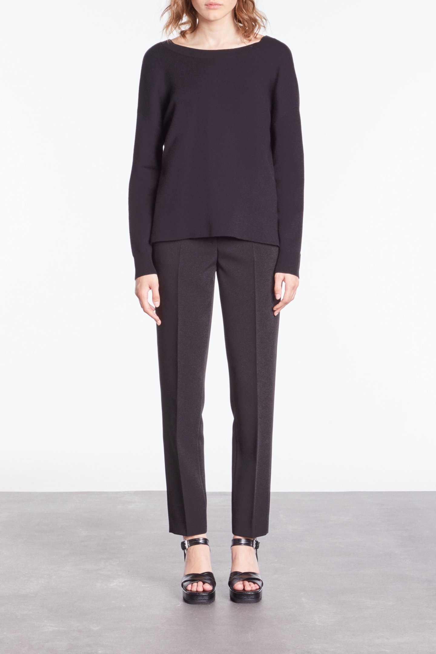 SWEATER WITH FAKE BUTTONS ON THE BACK BLACK 2