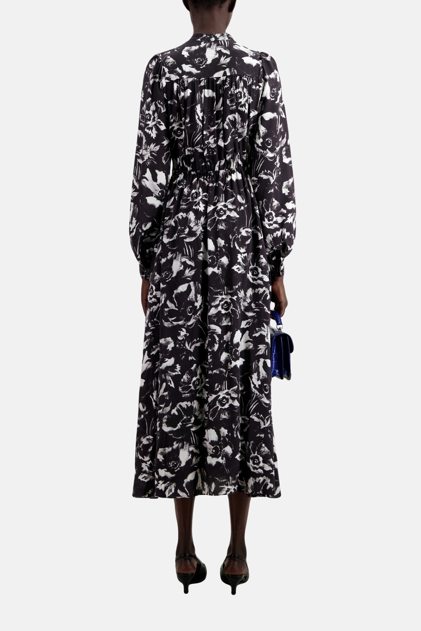 LONG DRESS ML ELASTICATED WAIST V-NECK BLACK WHITE 2