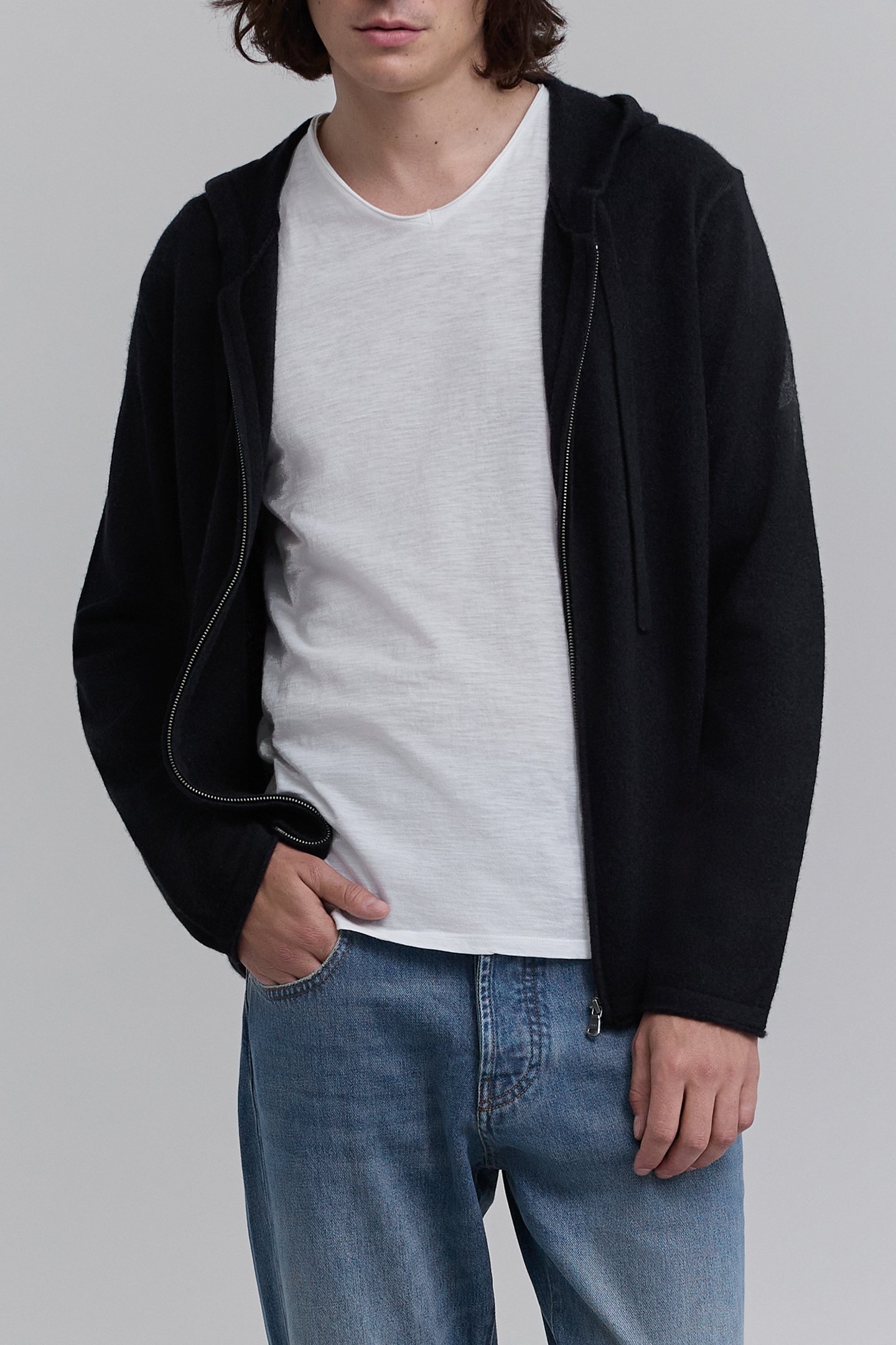 BLACK PURE CASHMERE ZIPPED HOODED CARDIGAN 1